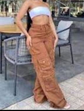 FN High-Waist Wide Leg Cargo Jeans - Brown